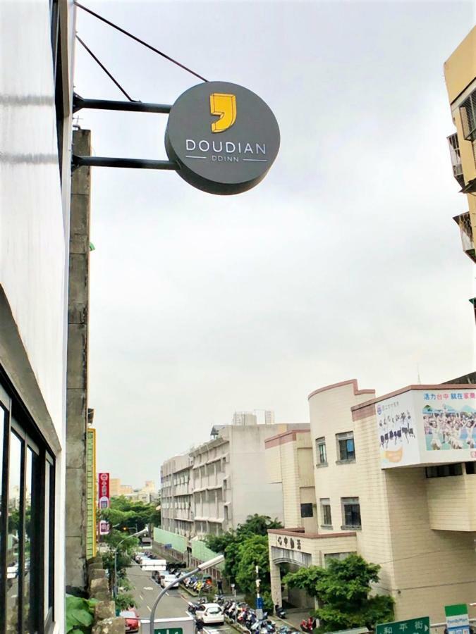 Doudian Ddinn Hotel Taichung Exteriör bild